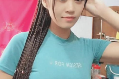 村山小姐姐,青春活力，魅力四射的时尚偶像